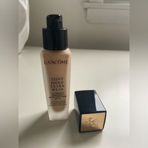 Lancome Teint Idôle Ultra 24H Long Wear Matte Foundation 
390 Bisque C